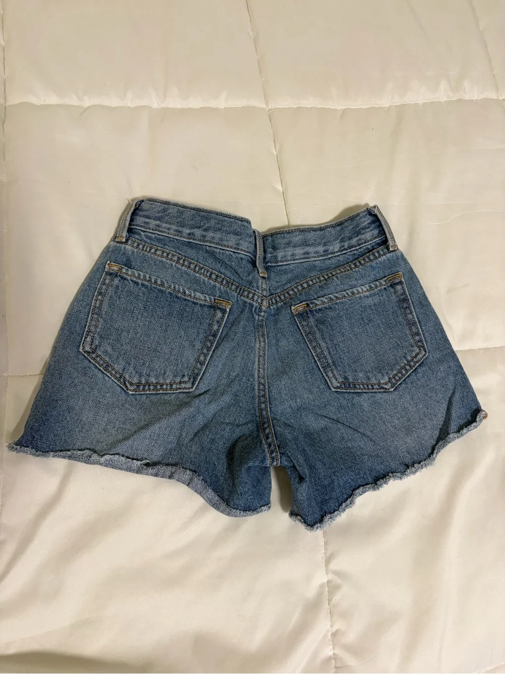 Old Navy High-Rise Adjustable Waist Distressed Denim Shorts Girls Size 10
